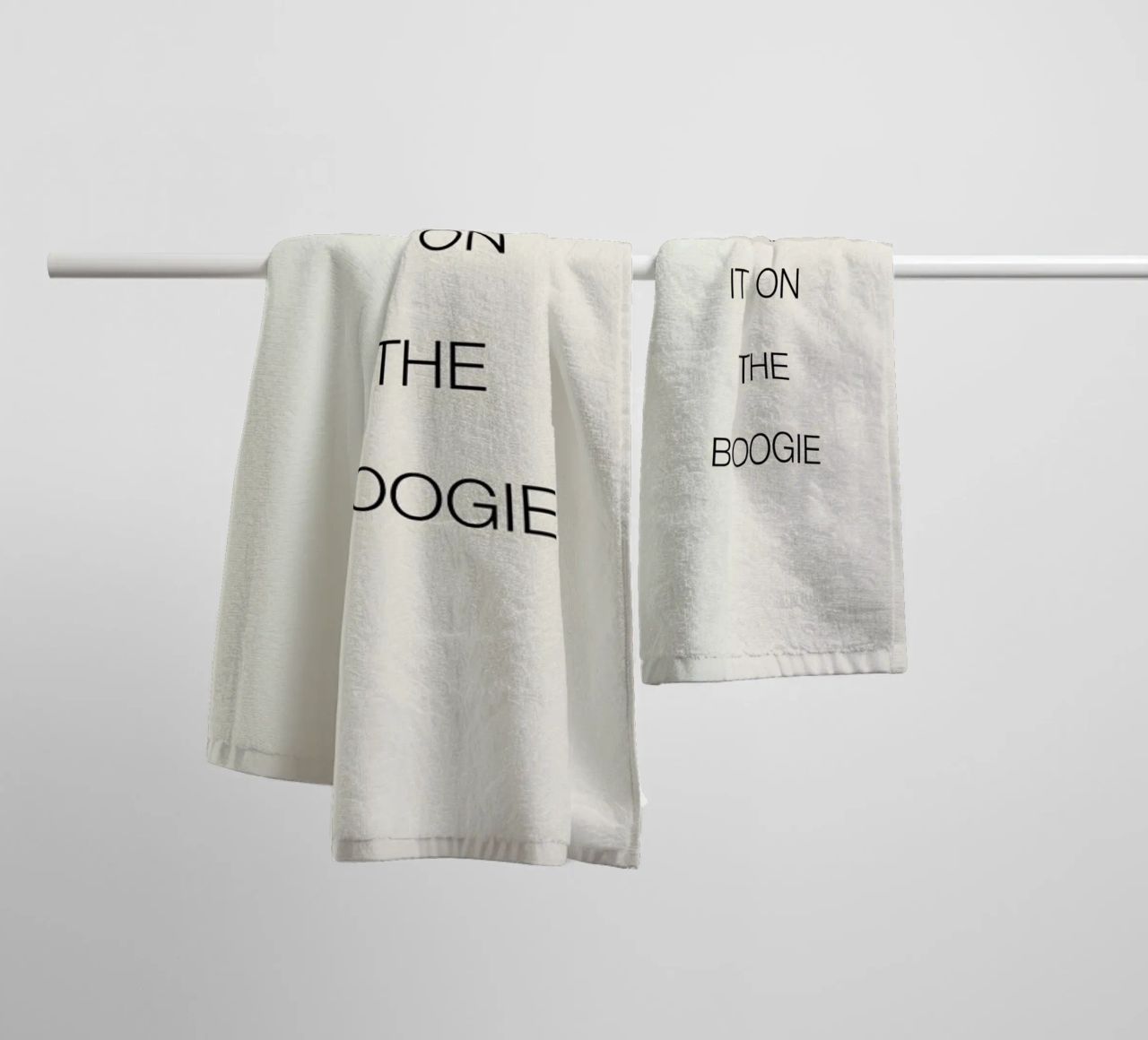 Blame It on the Boogie asciugamano da bagno da Studio One