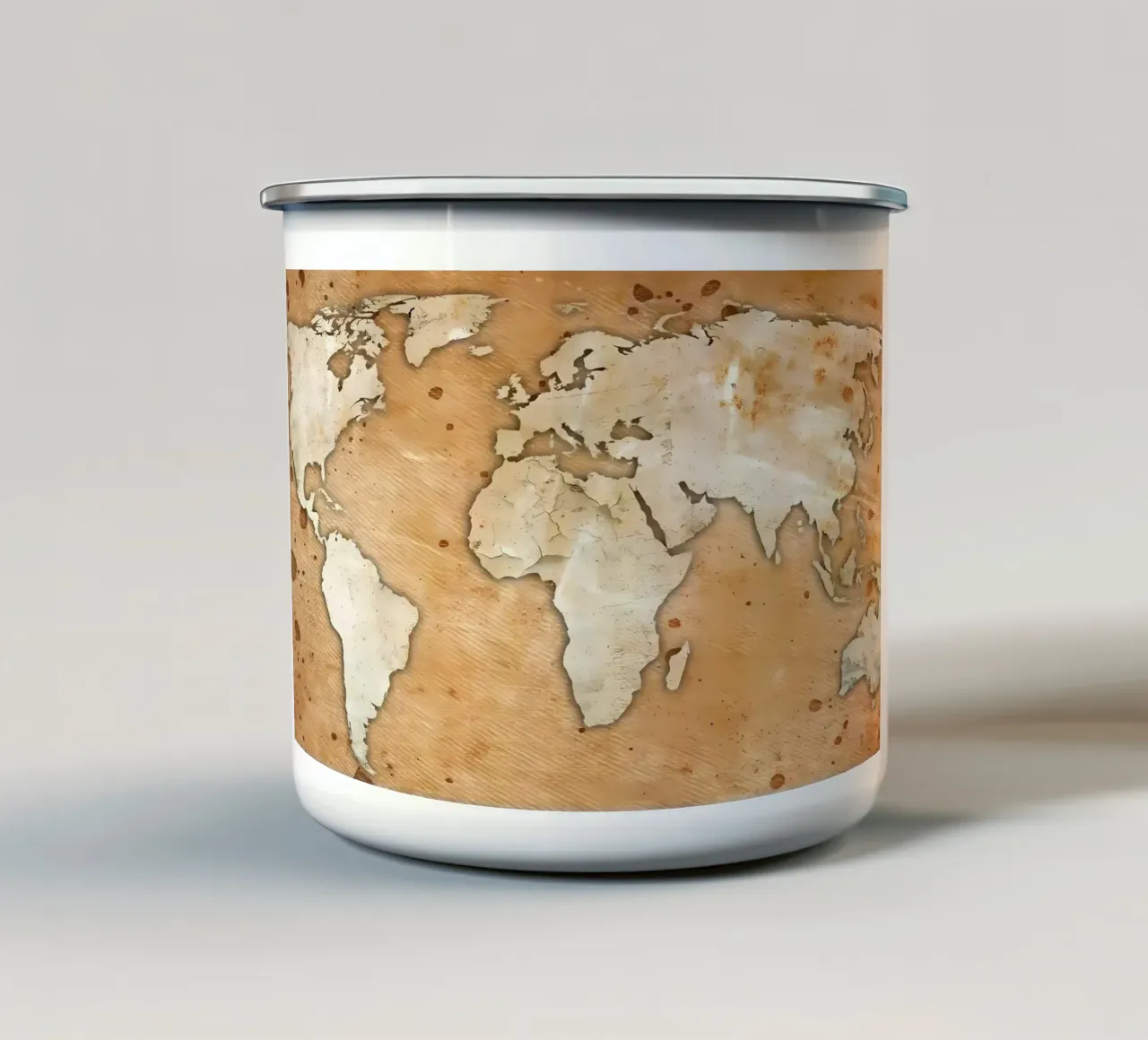 Mappa del mondo d'epoca tazza in smalto da Delaplane