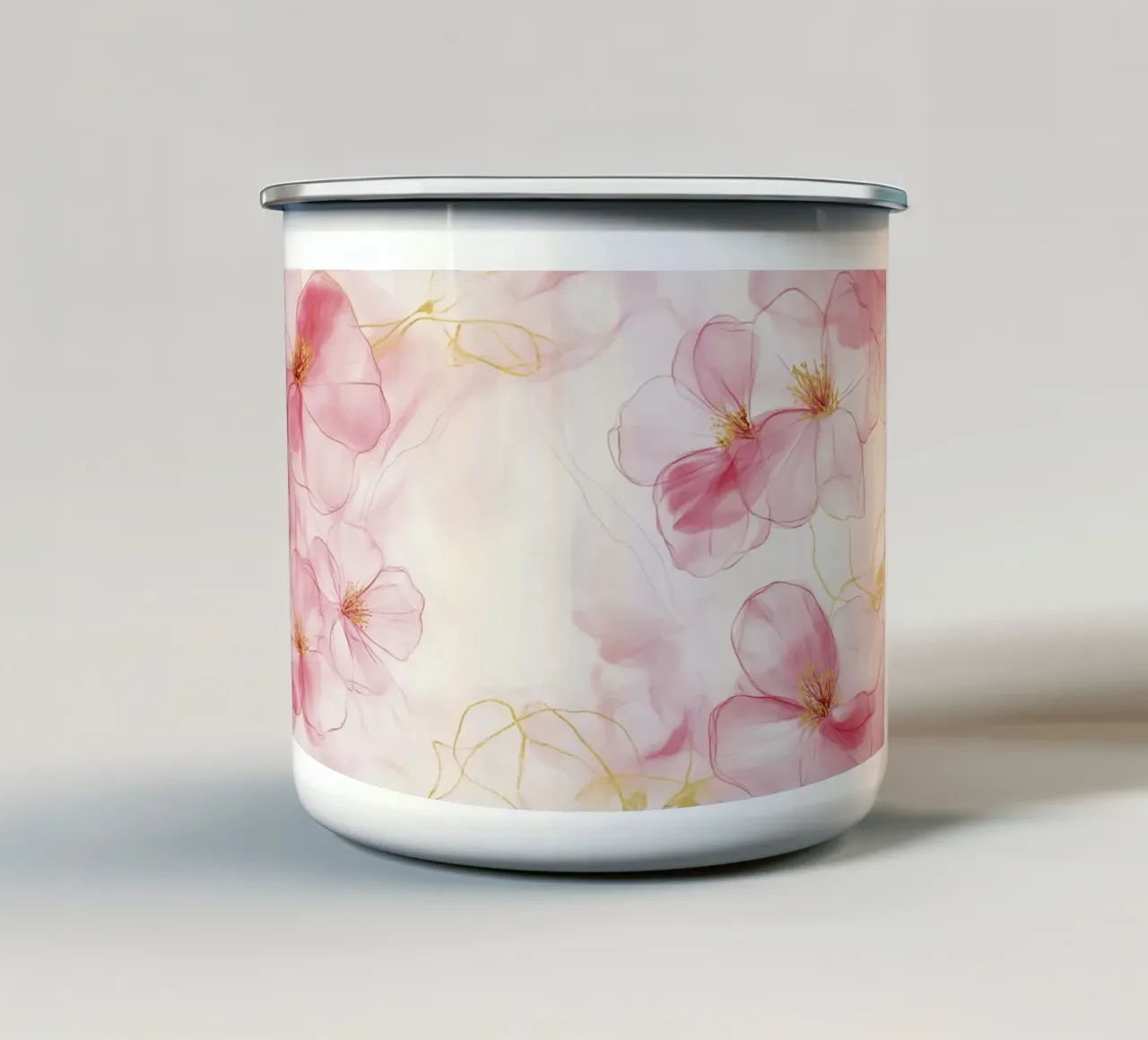 Nuvole eteree di fiori rosa tazza in smalto da Modern Muse