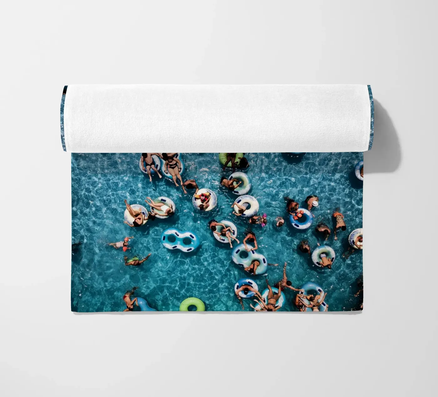 Pool Party telo mare da Framative