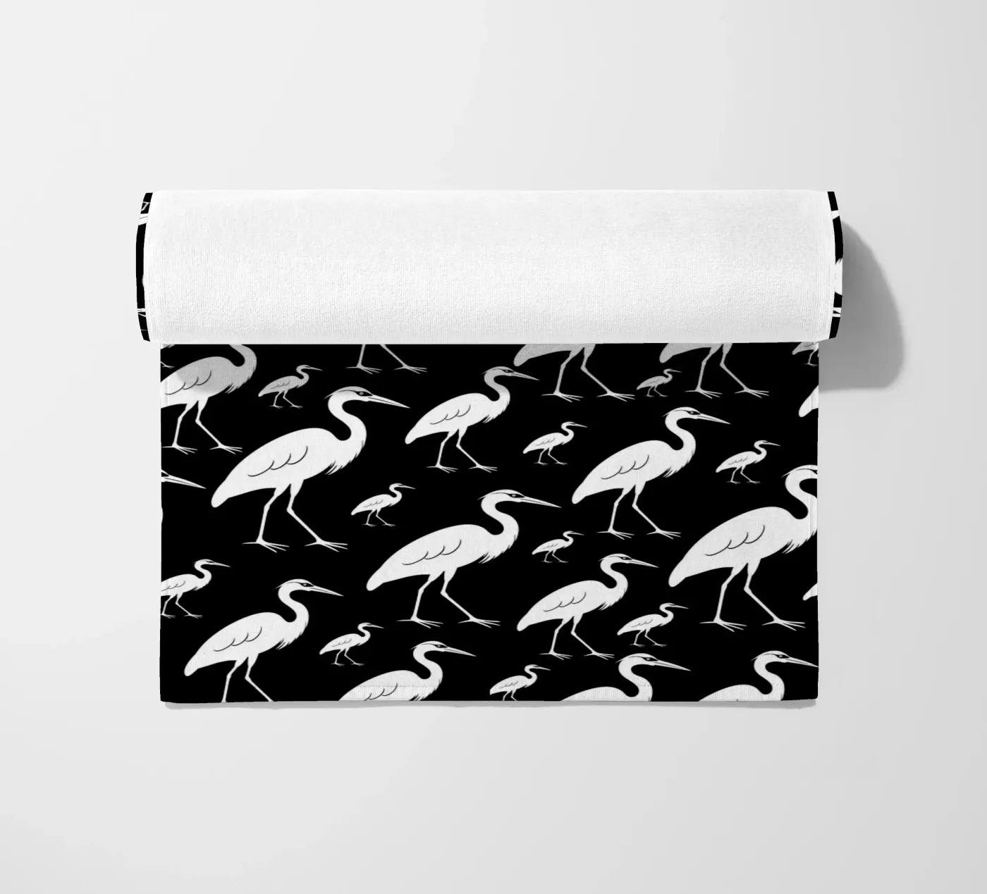 Egrets pattern Strandtuch von baobabprintstore