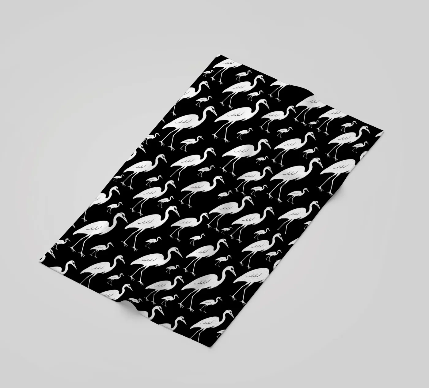 Egrets pattern strandhanddoek van baobabprintstore