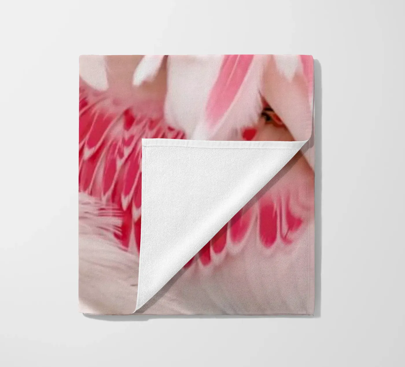 Flamingo Pink telo mare da Ingrid Beddoes