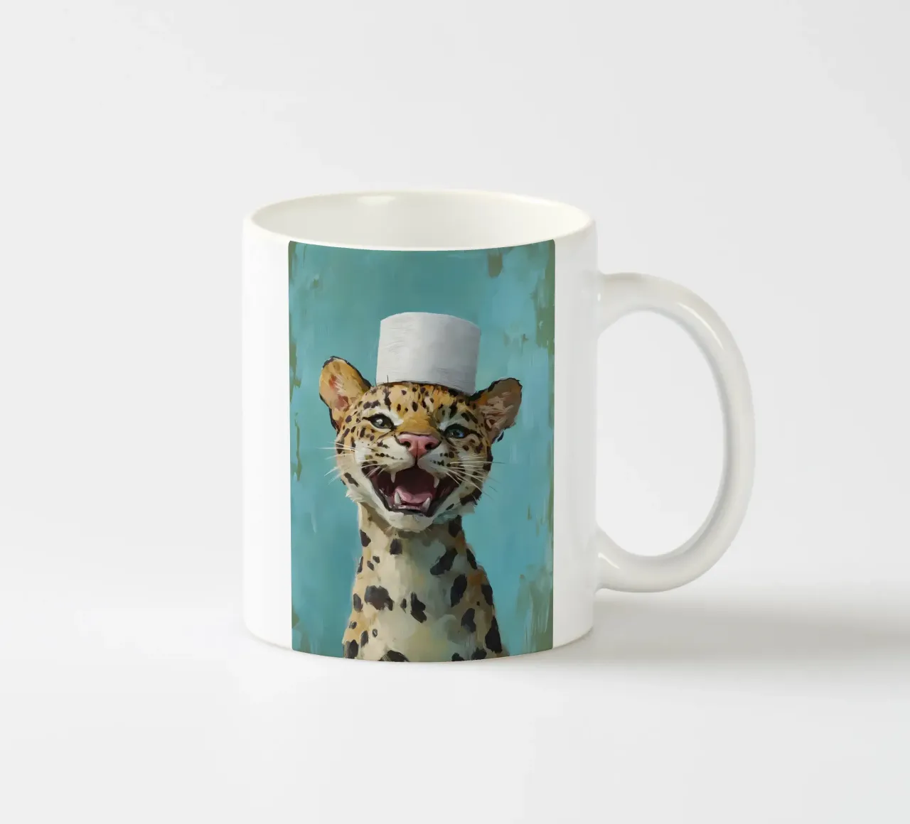 Leopardo con cappello di carta igienica tazza in ceramica da Ginnery
