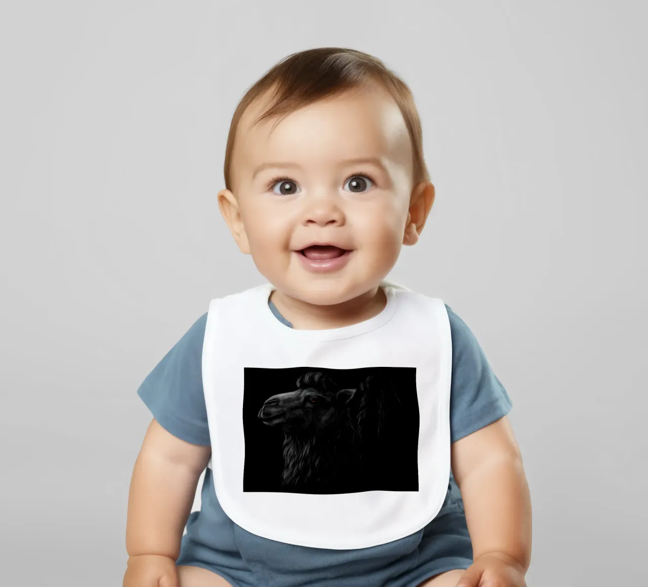 Kamel Babylätzchen von Delaplane