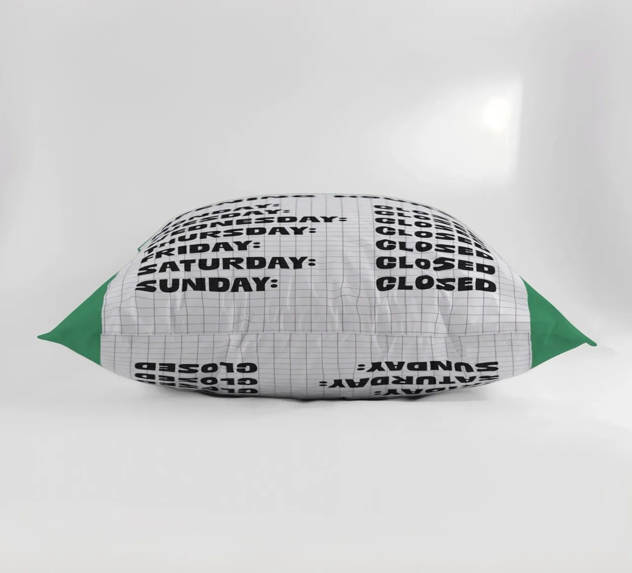 Opening Hours cuscino da TheGrumpyHomeDecor
