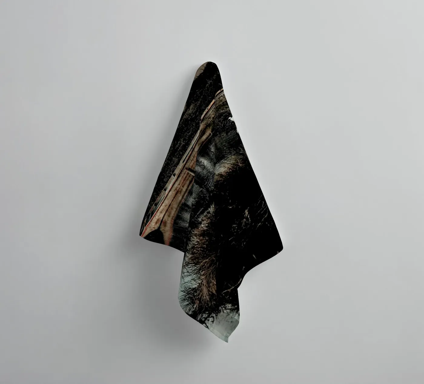 Solitude Handtuch von Ingrid Beddoes