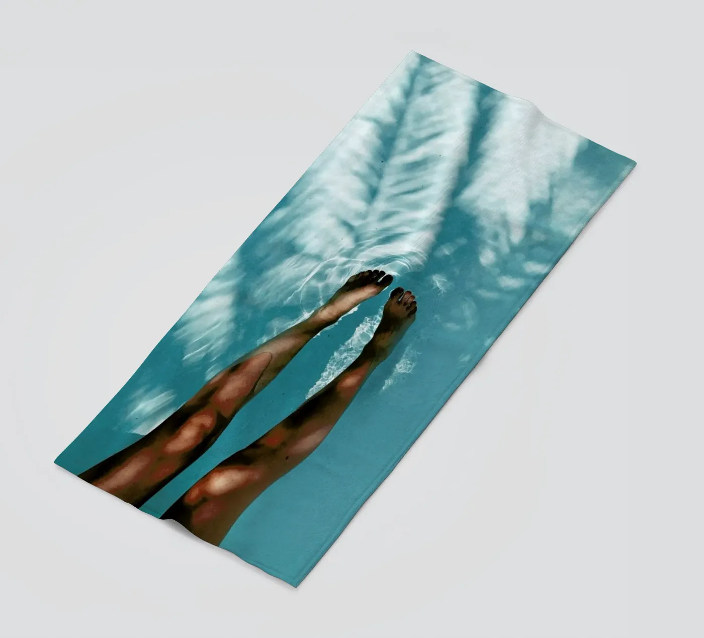 Palm Tree beach towel by NET Talents GmbH