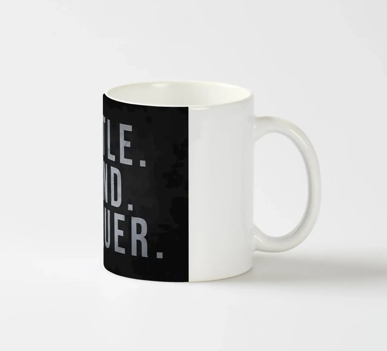 Hustle Grind Erobern Keramik Tasse von Delaplane