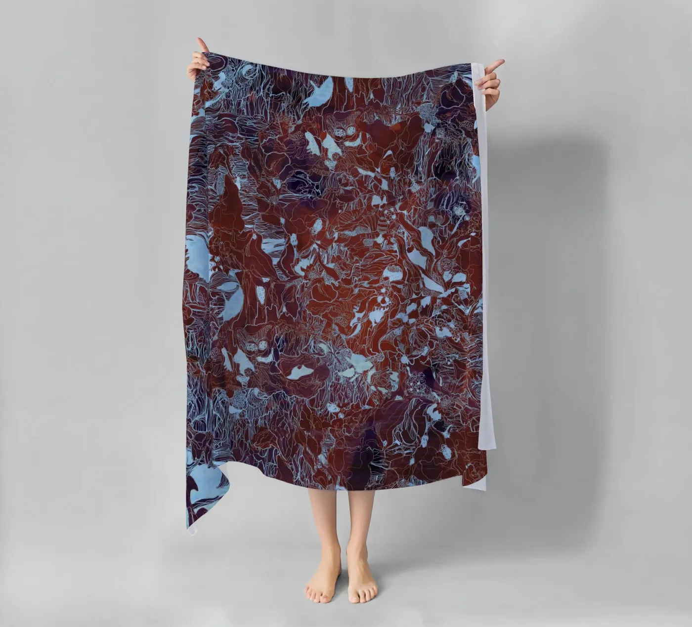 my forest reflection2 strandhanddoek van Giulio Iurissevich