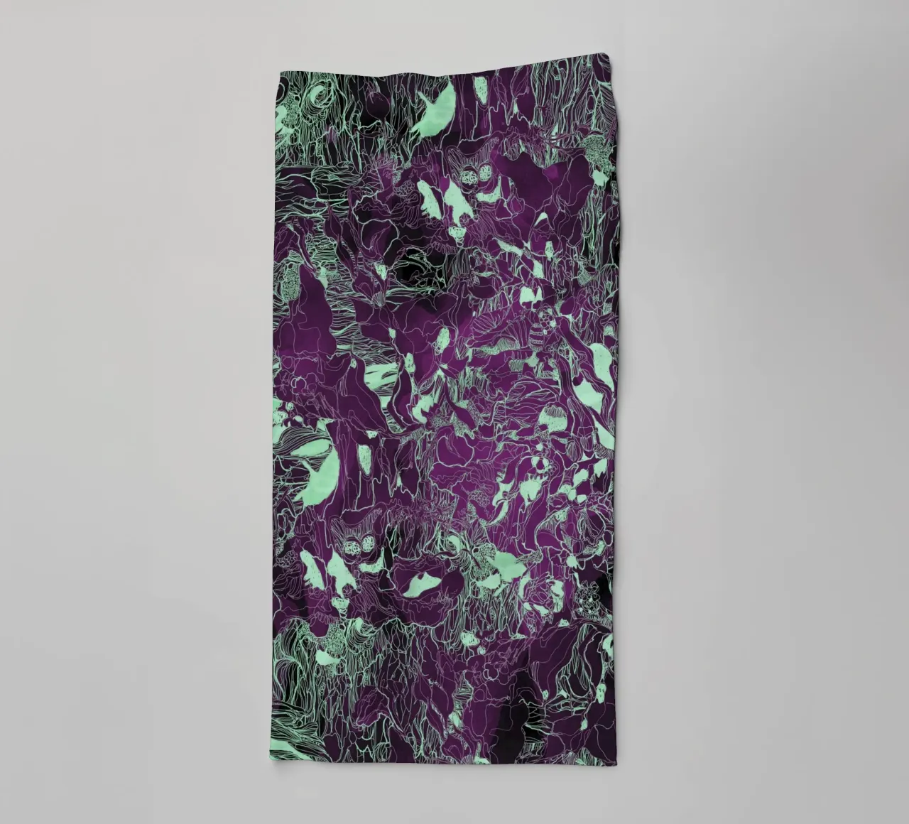 mon reflet forestier vert serviette de bain de Giulio Iurissevich