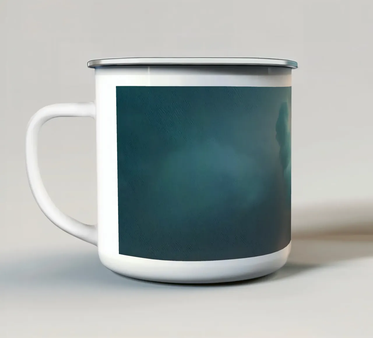 Drammatica formazione del cielo nuvoloso che crea uno straordinario astratto tazza in smalto da DesignDoodle