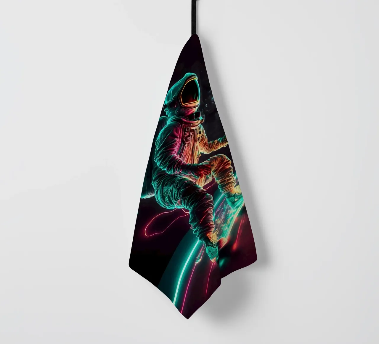 Neon Astronaut in Space Geschirrtuch von Mikesell
