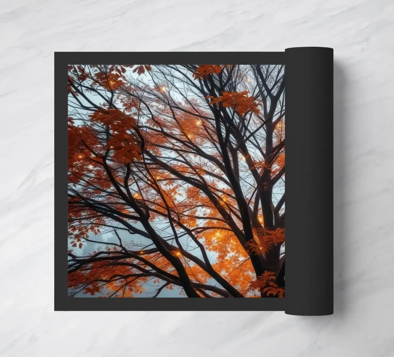 Arbre majestueux avec des feuilles d'automne paillasson de DesignDoodle