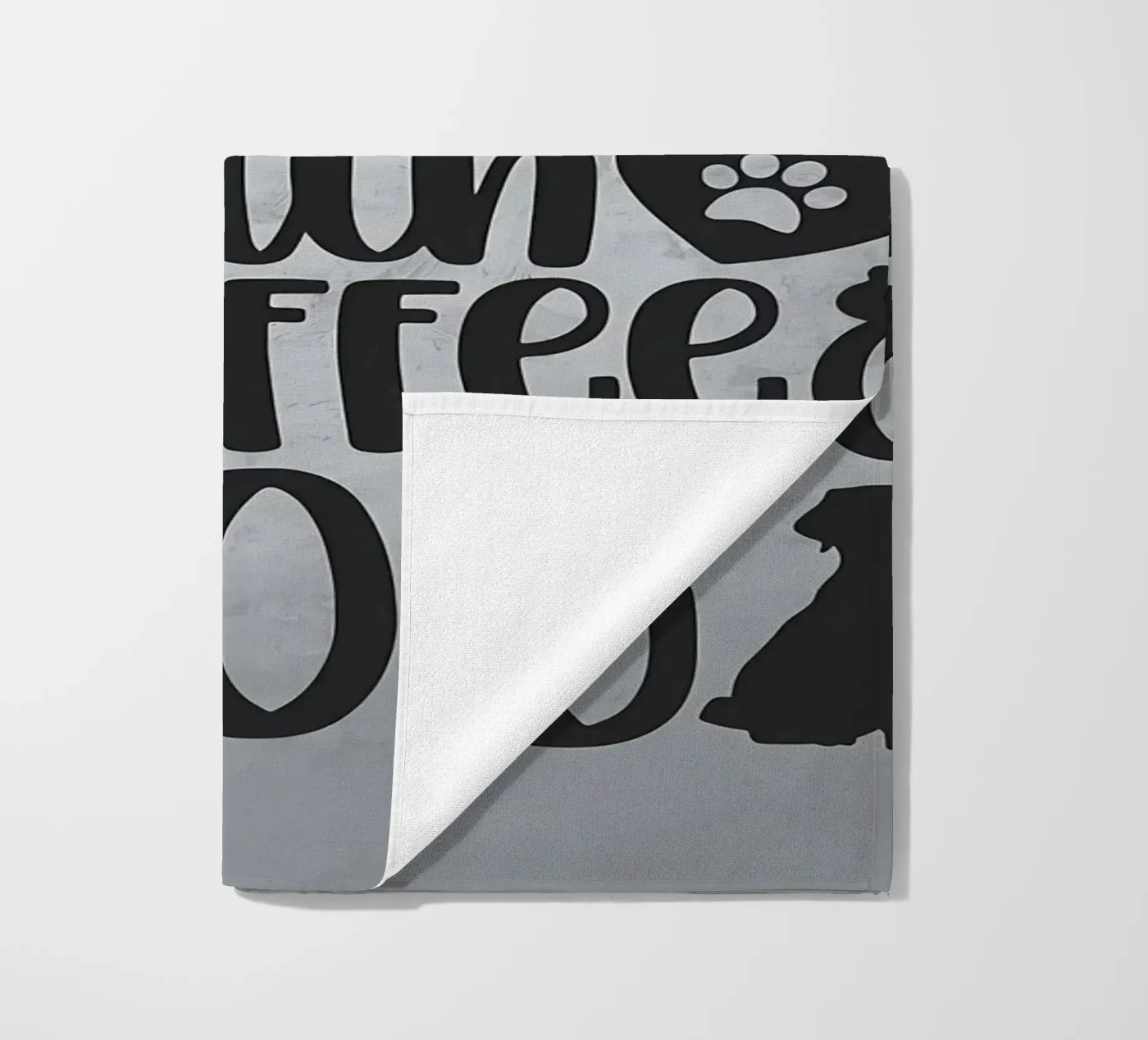 Dogs and Coffee Strandtuch von Delaplane