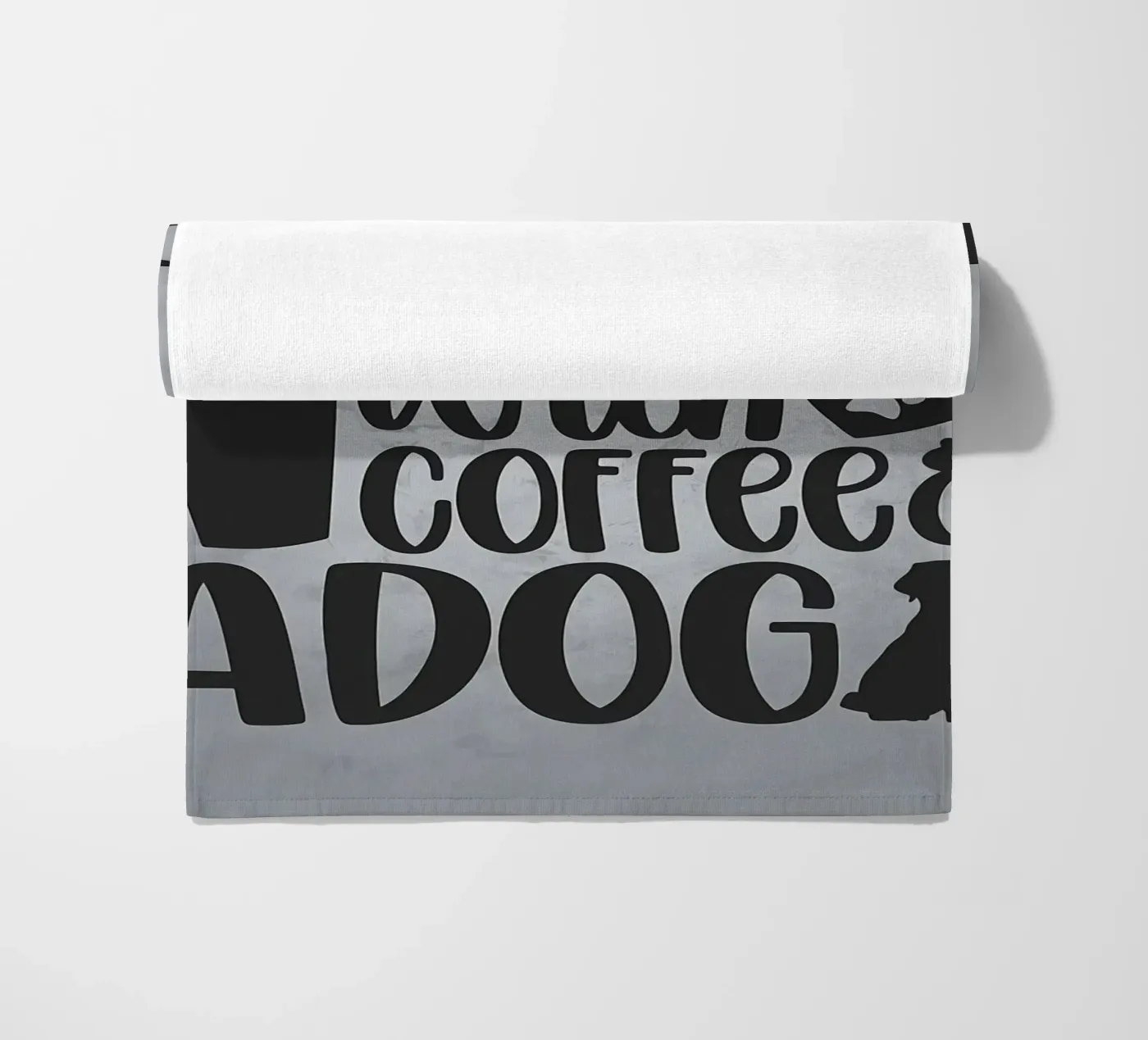 Dogs and Coffee Strandtuch von Delaplane