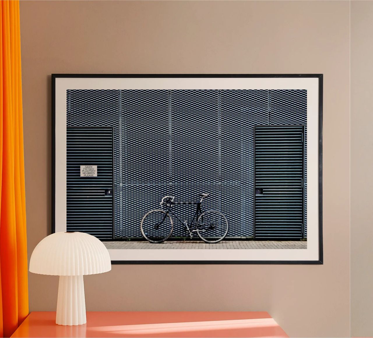 No Bikes Please Poster mit Kunststoffrahmen von Pictufy