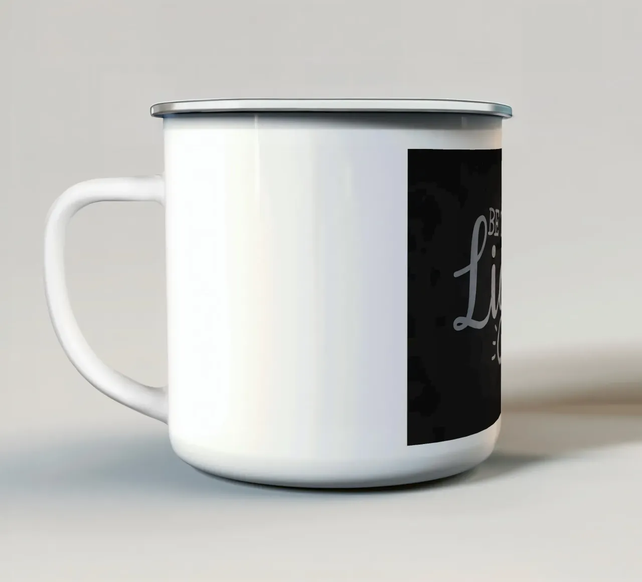 Sii la luce tazza in smalto da Delaplane