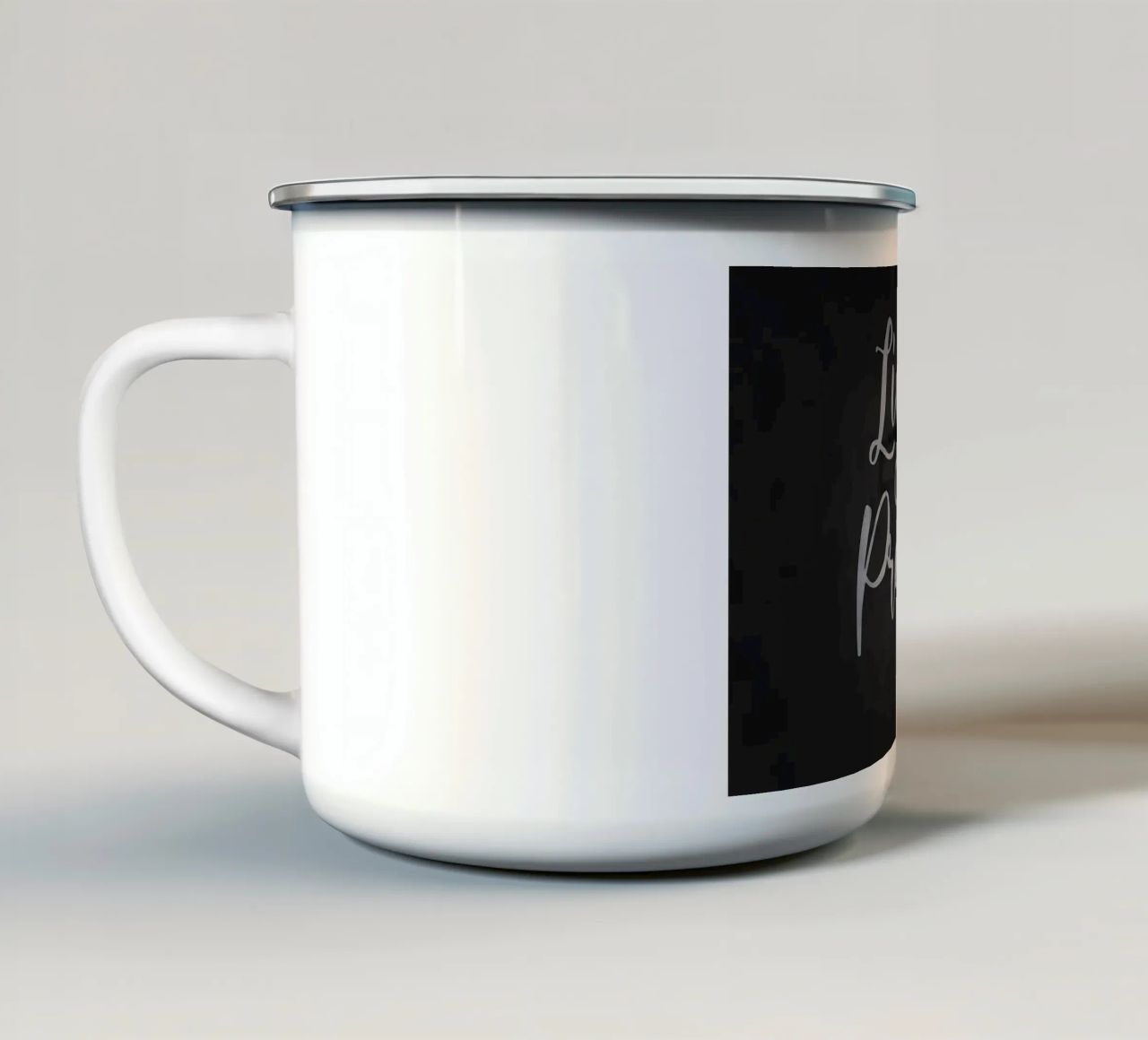 Vivere di una preghiera tazza in smalto da Delaplane