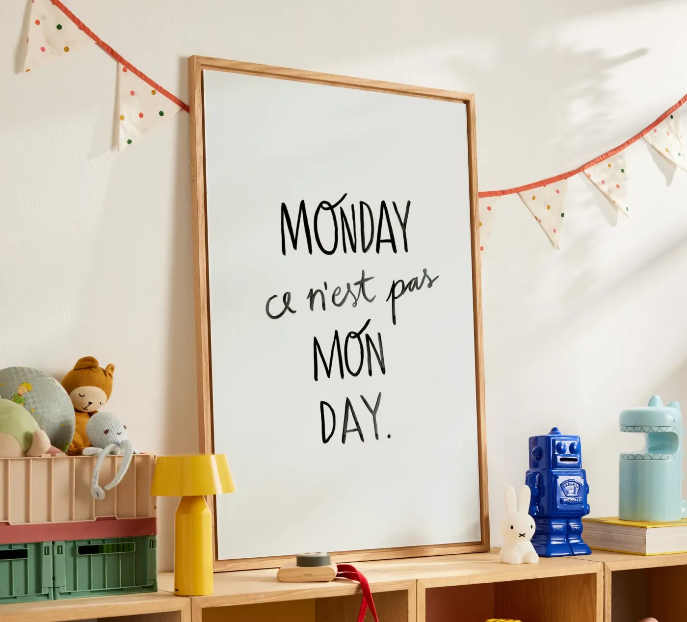 Mon Day plexiglass da typealive
