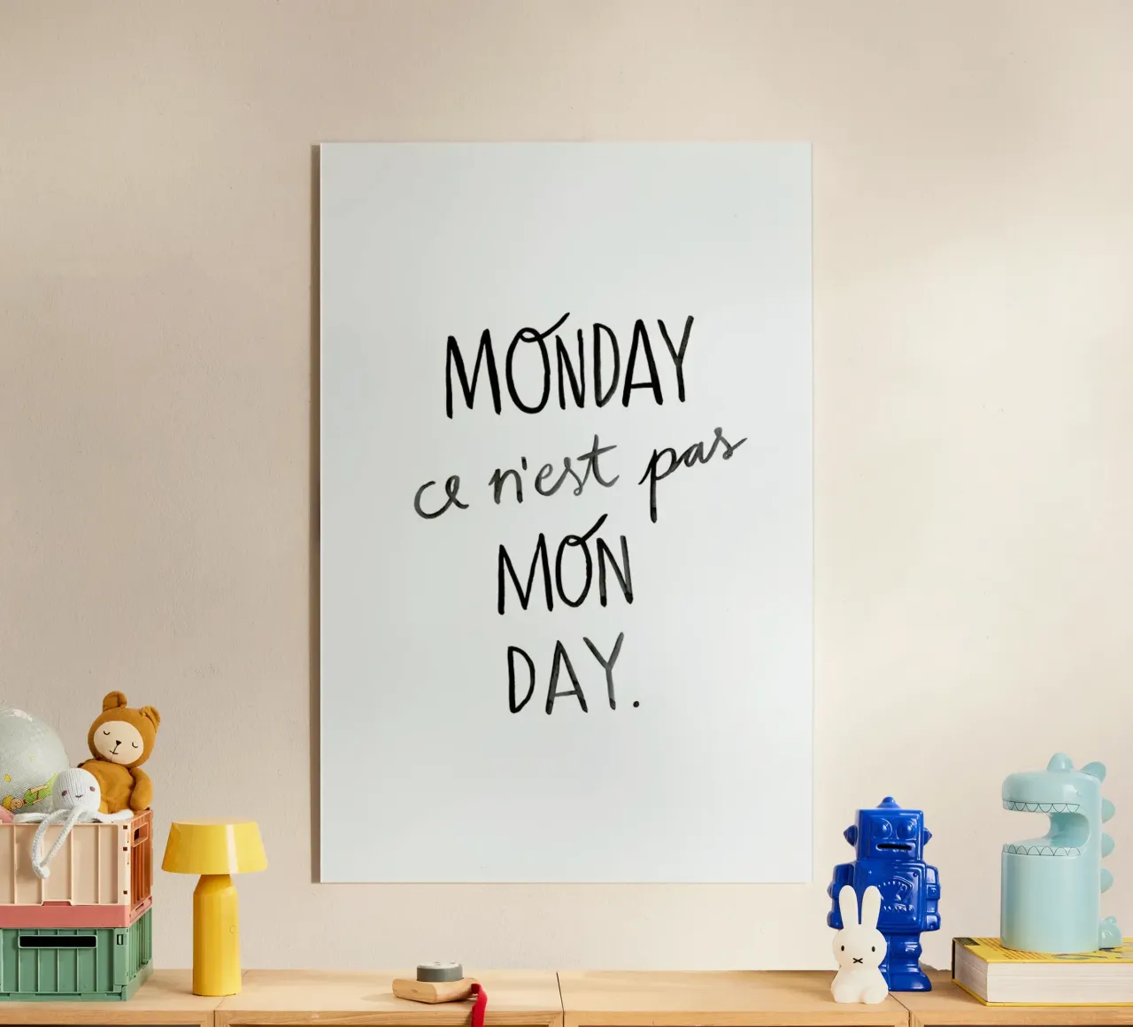 Mon Day plexiglass da typealive