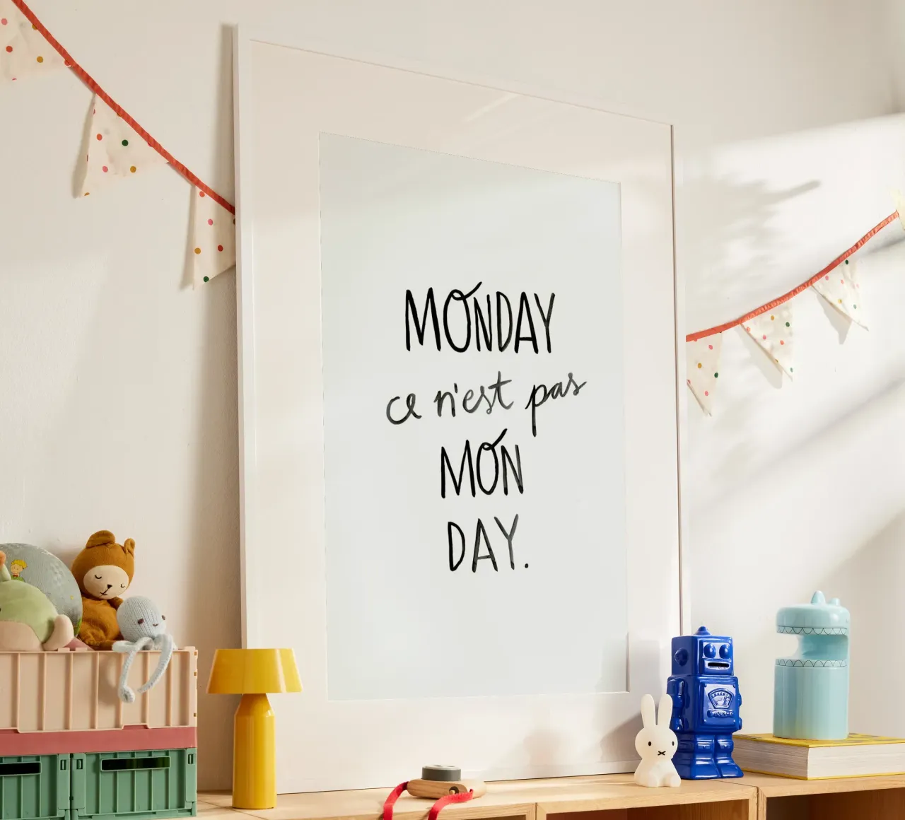 Mon Day poster con telaio in alluminio da typealive