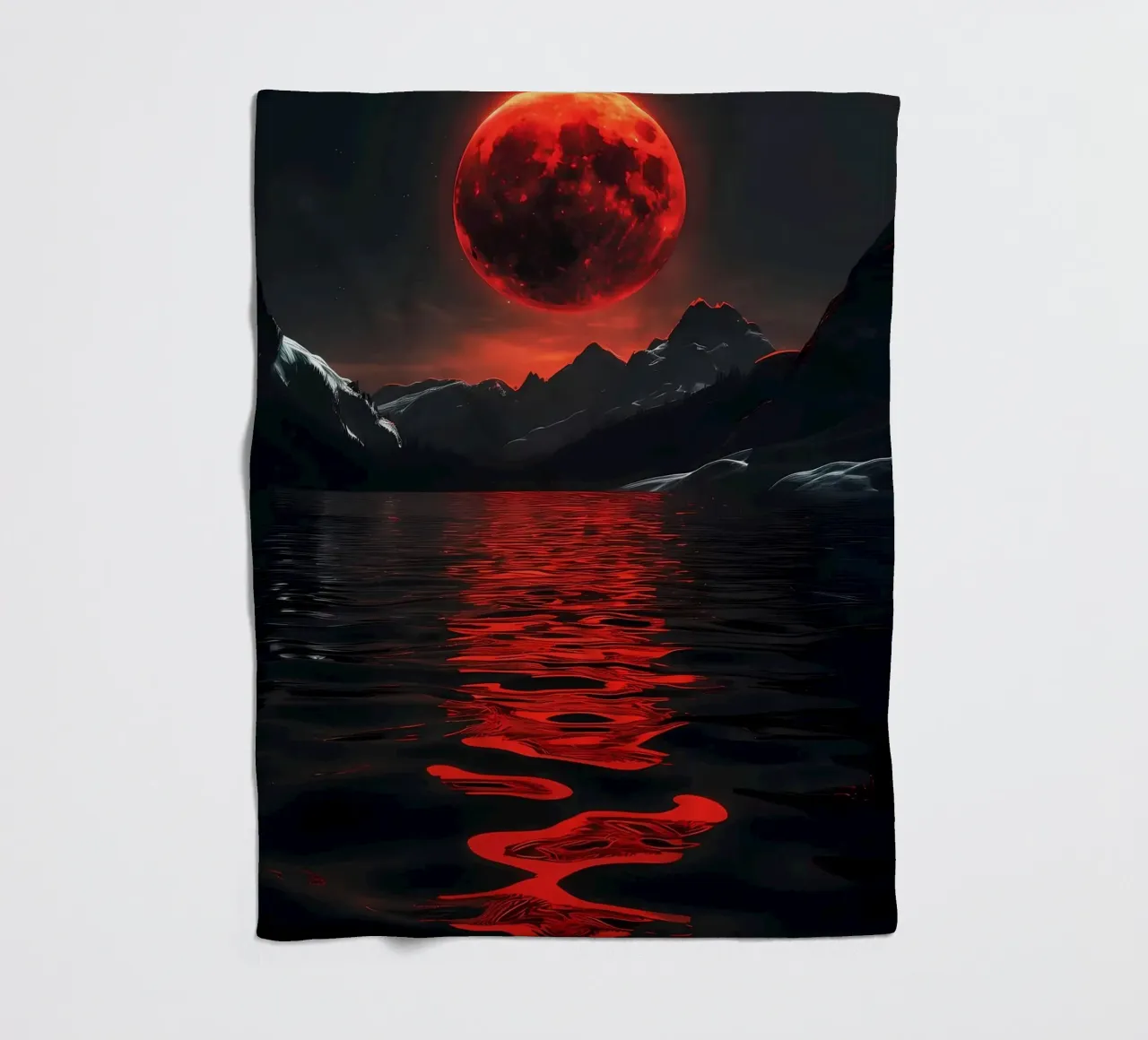 Luna di sangue crescente coperta in pile da Ginnery