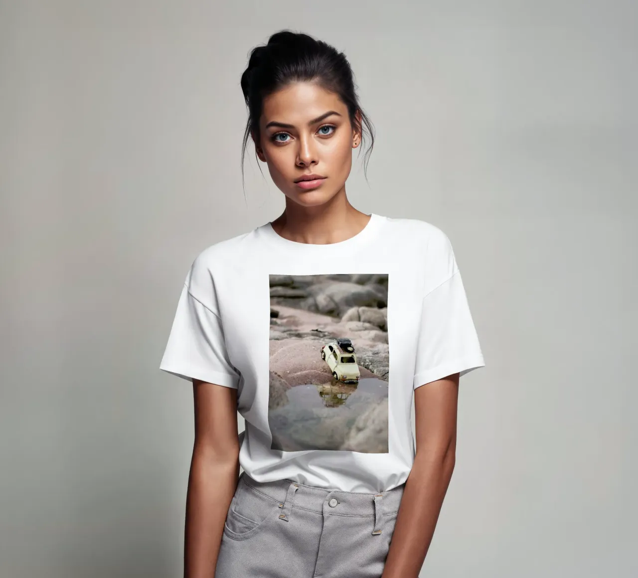 The Little Adventurer II t-shirt da Ingrid Beddoes