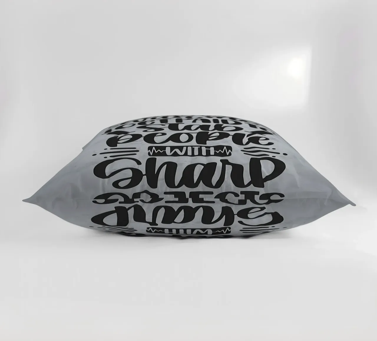 Accoltello la gente per vivere cuscino da Delaplane