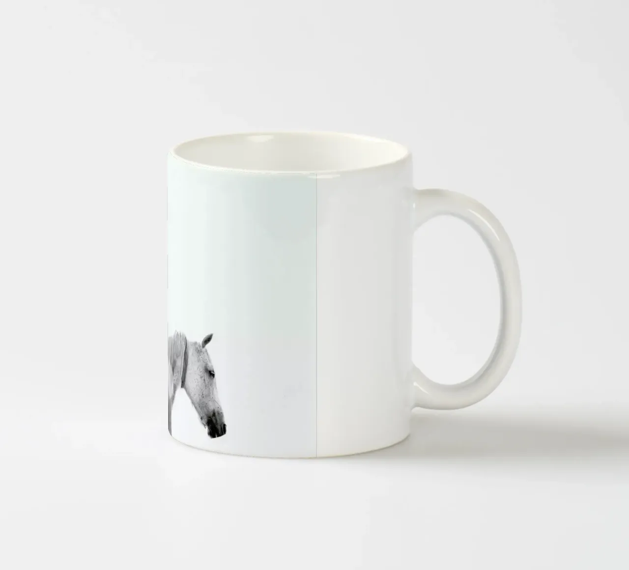 Horses Back tazza in ceramica da Victoria Frost