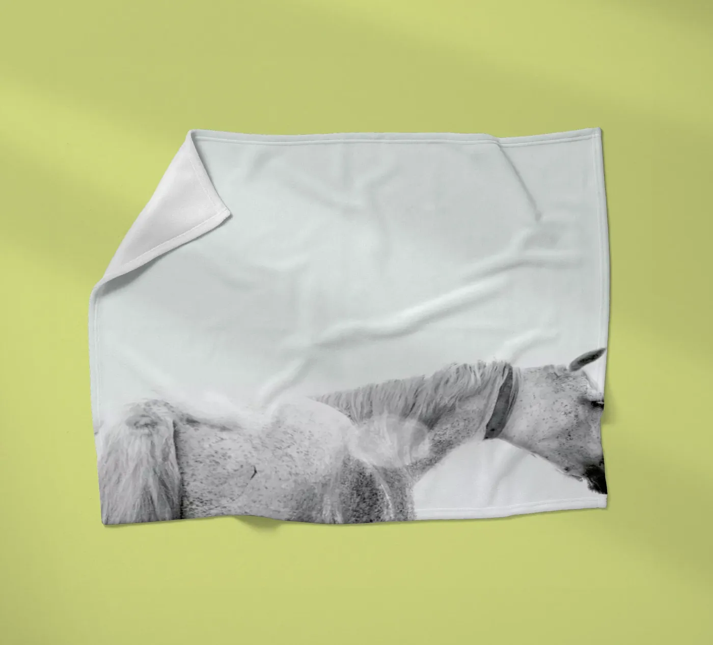 Horses Back coperta in pile da Victoria Frost
