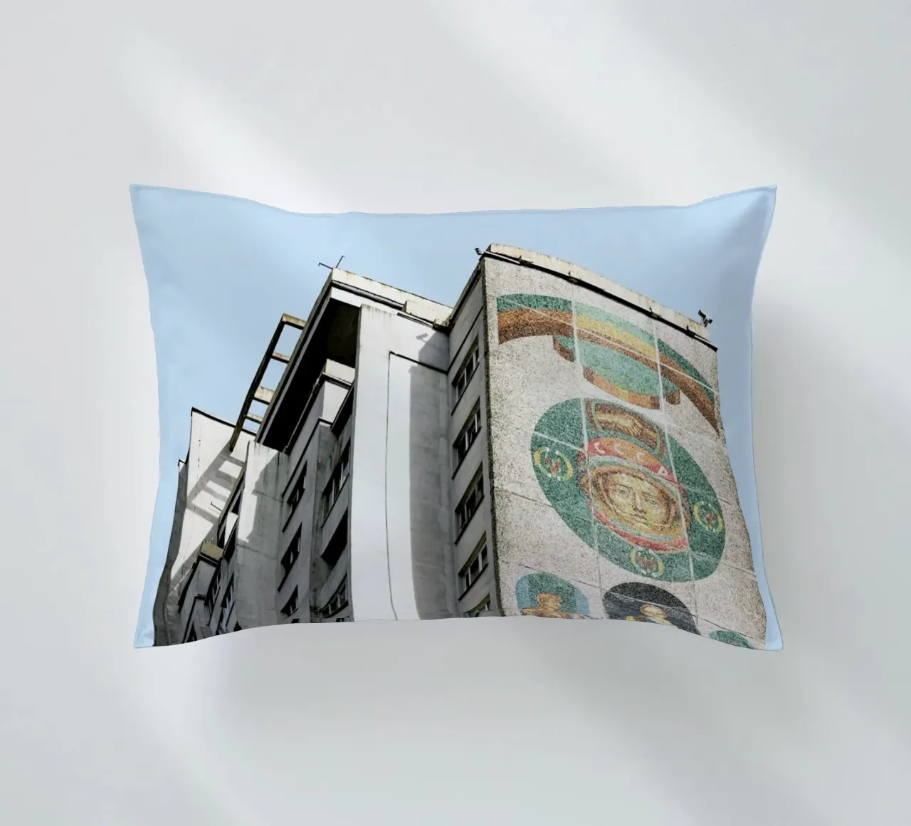 CCCP Cosmonaut 2 cuscino da Marc Schulthess