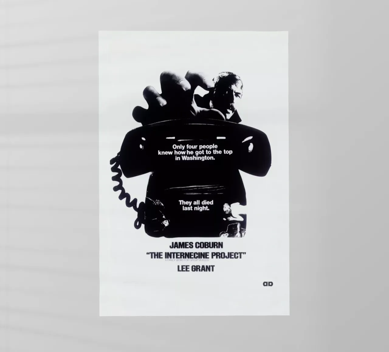 ‘The Internecine Project’ Retro Movie Poster pellicola backlit da Gallery Print and Art Limited