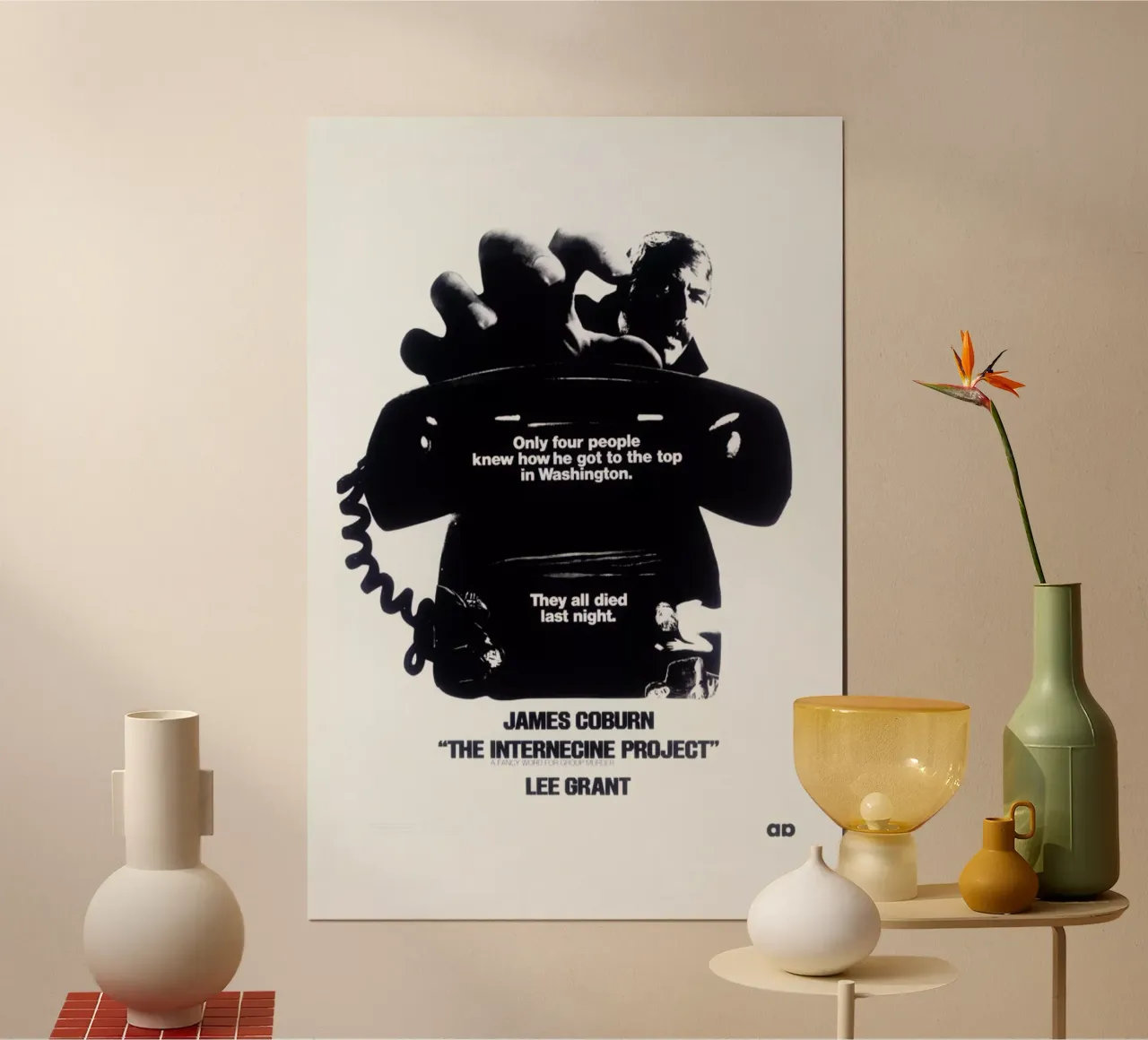 ‘The Internecine Project’ Retro Movie Poster poster con telaio in plastica da Gallery Print and Art Limited