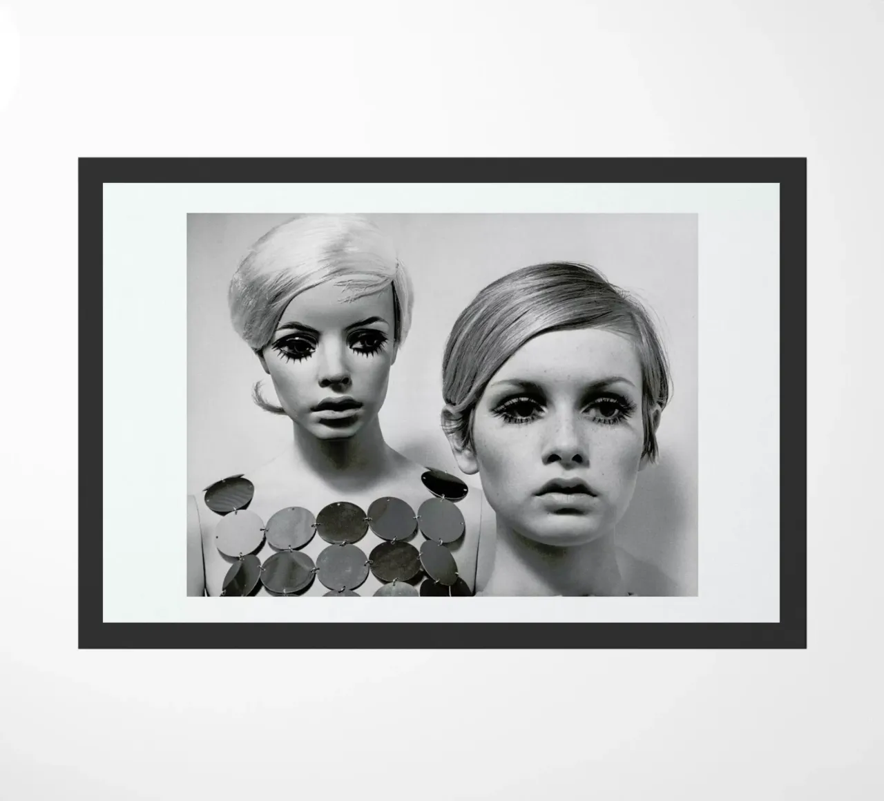 Twiggy and Mannequin, 1966 zerbino da Gallery Print and Art Limited