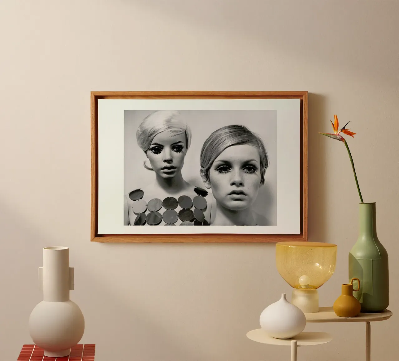Twiggy and Mannequin, 1966 canvas met Baklijst van Gallery Print and Art Limited