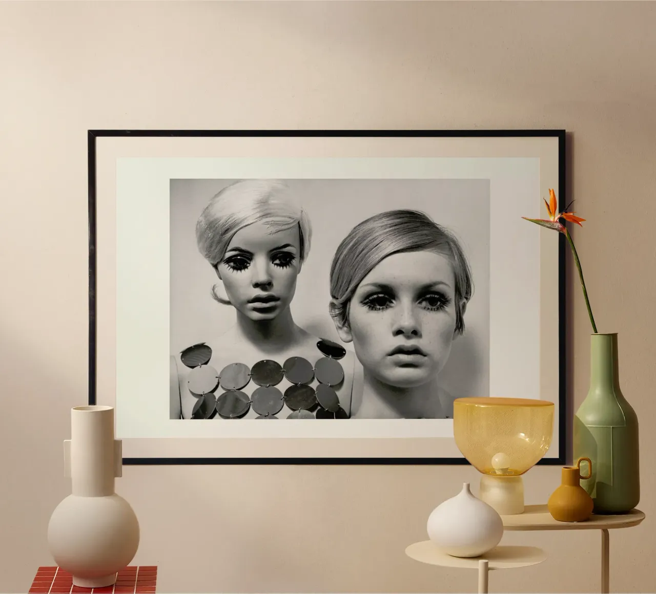 Twiggy and Mannequin, 1966 carta hahnemühle da Gallery Print and Art Limited