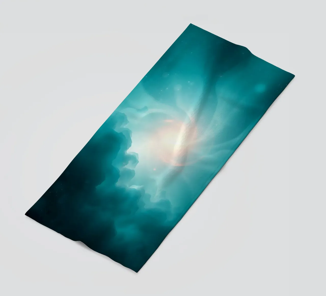 Il design astratto e vorticoso con colori tenui crea un'atmosfera mistica. telo mare da DesignDoodle