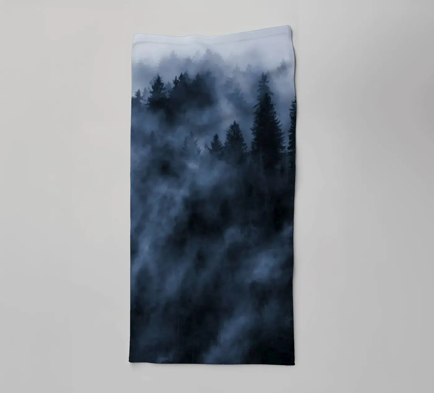 Nevelwoud badhanddoek van Juergen Wiesler