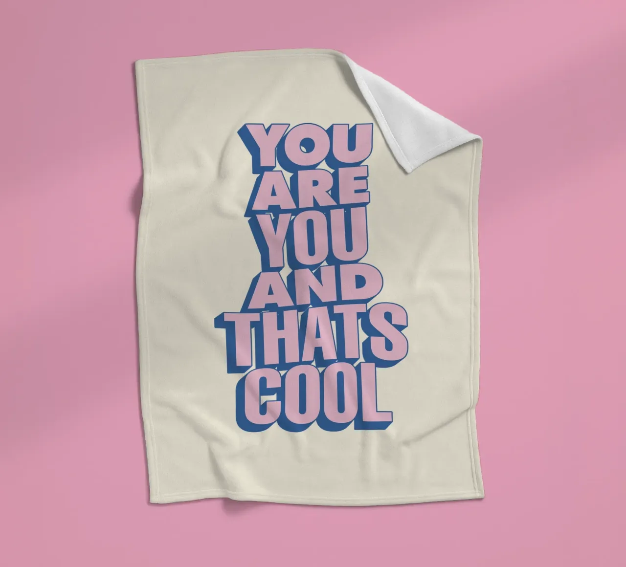Tu sei tu e questo è bello Moderna positività Amore per se stessi coperta in pile da THE MOTIVATED TYPE