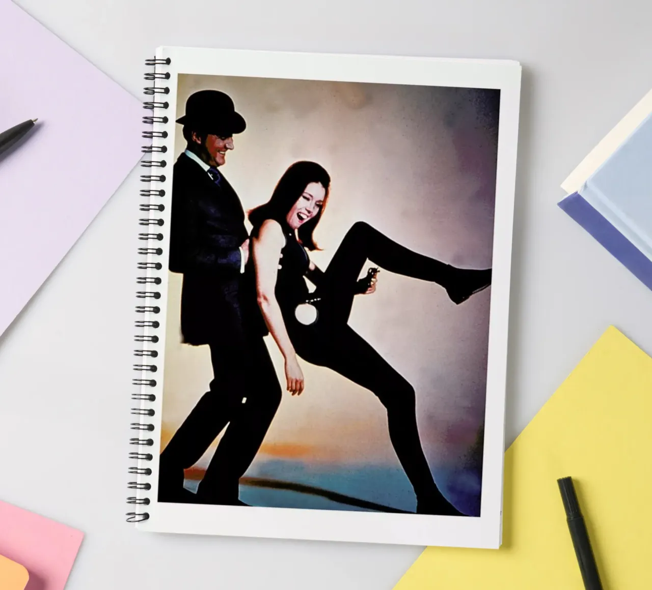 The Avengers I Ringbuch von Gallery Print and Art Limited