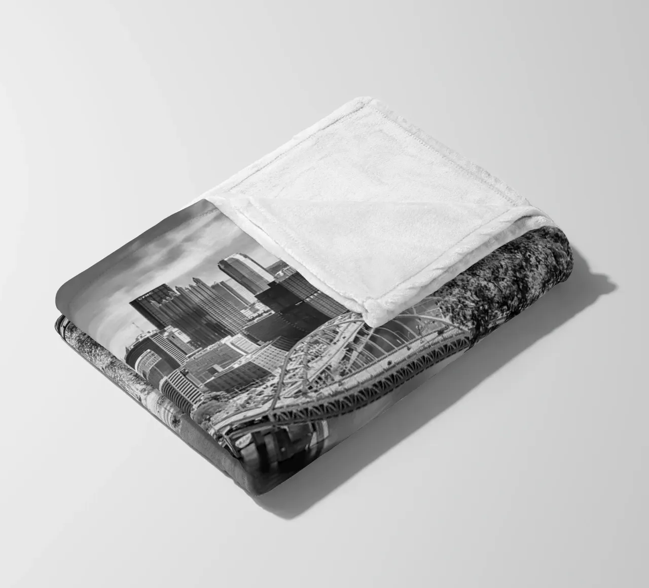 Imposante Pittsburgh Skyline con Duquesne Incline | colorkey coperta in pile da Melanie Viola