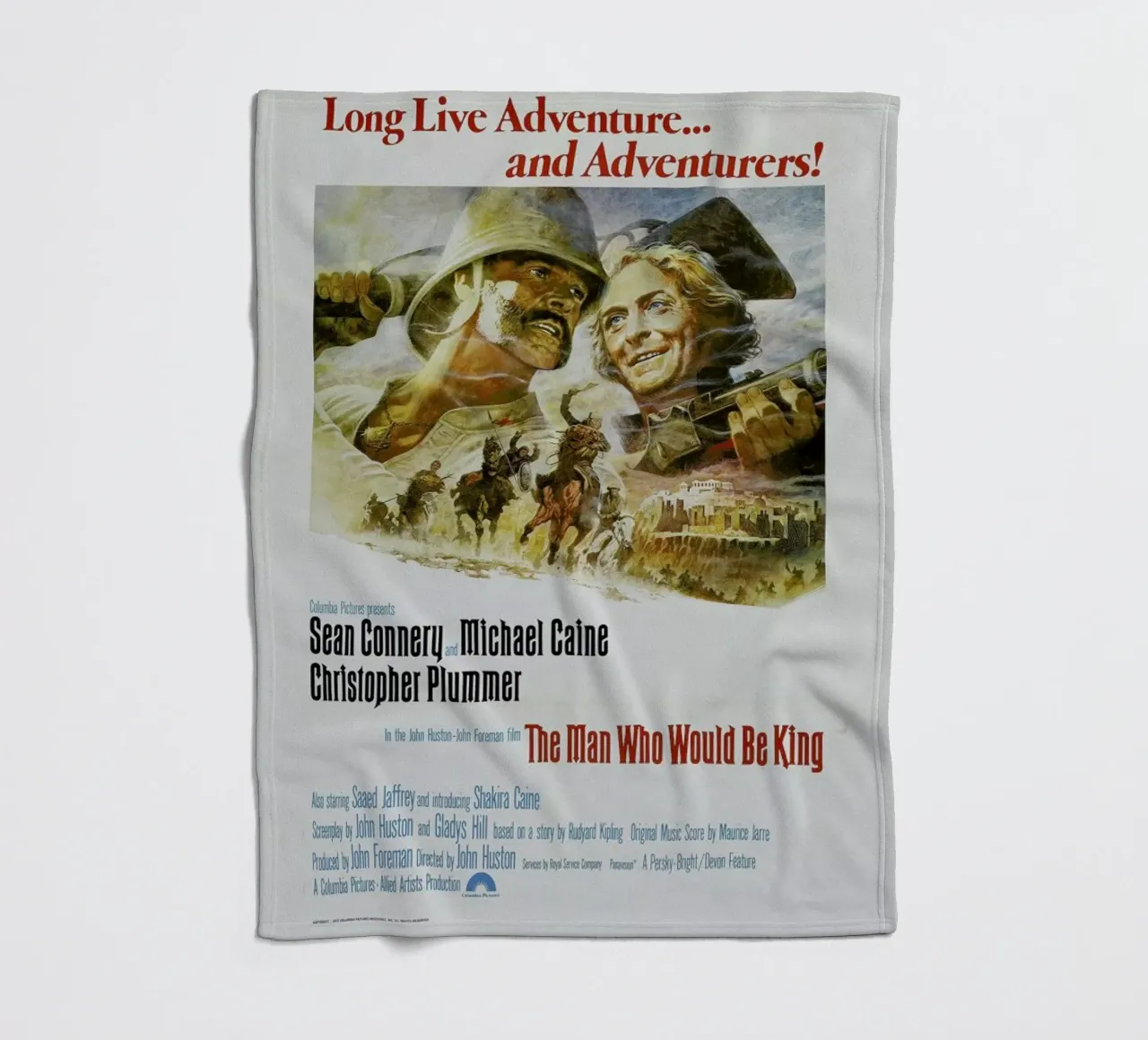 ‘The Man Who Would Be King’ Retro Movie Poster coperta in pile da Gallery Print and Art Limited