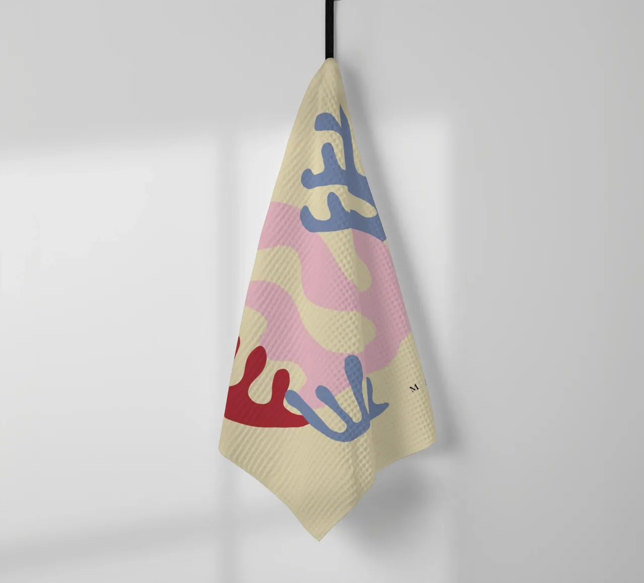Forme di ritaglio di Matisse canovaccio da cucina da Kim Hubball Studio