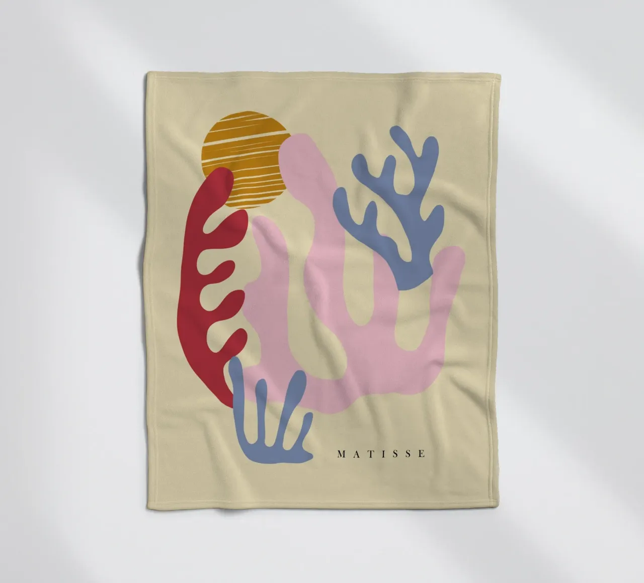 Forme di ritaglio di Matisse coperta in pile da Kim Hubball Studio