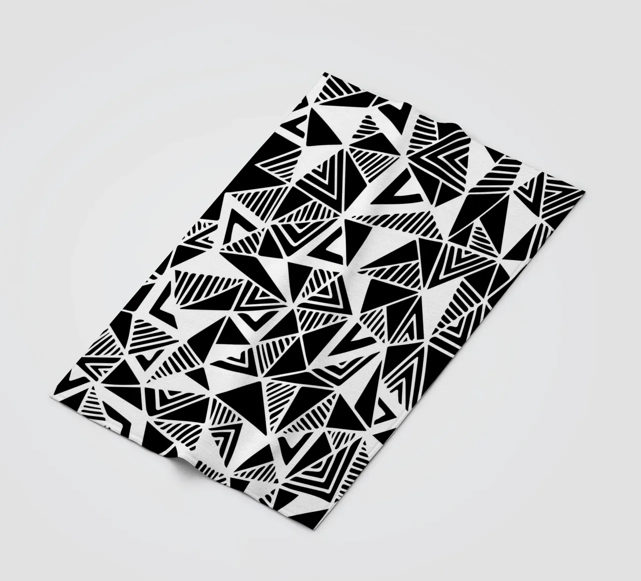 Jazzy Triangles Pattern coperta in pile da Kim Hubball Studio