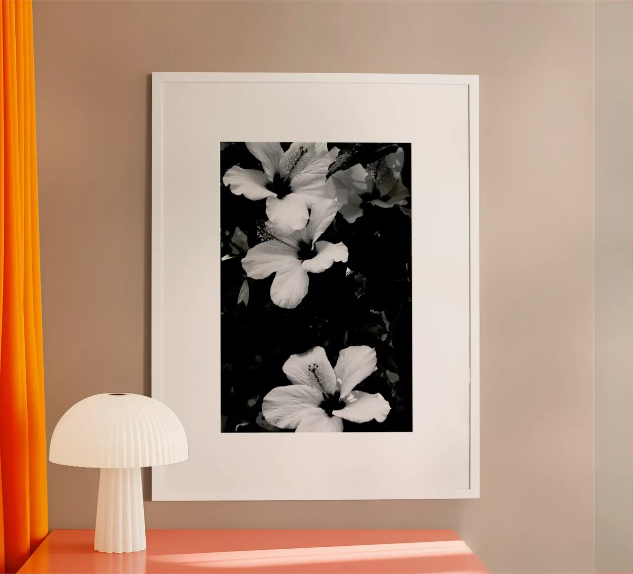 Hibiscus hahnemühle by Ingrid Beddoes