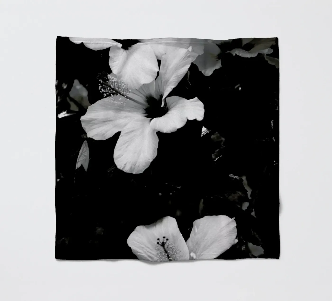 Hibiscus fleecedeken van Ingrid Beddoes