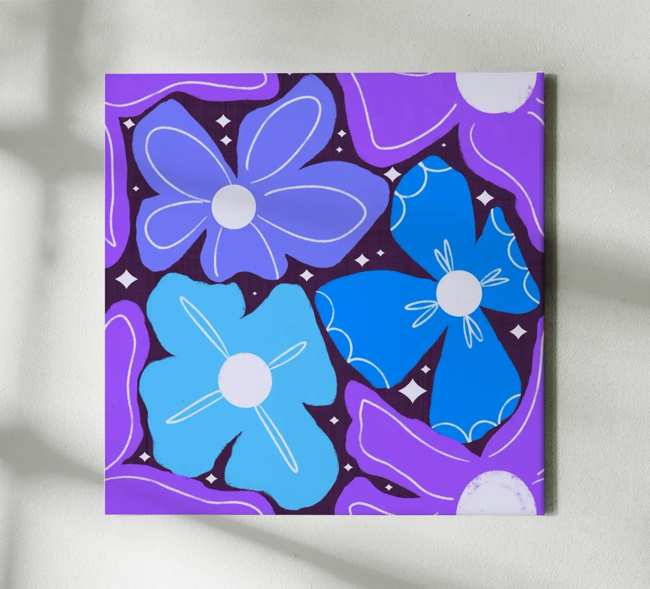 Groovy Petal Retro Garden Floral Blau - Bold Mid Century Mod Leinwand mit Schattenfugenrahmen von susanacosta