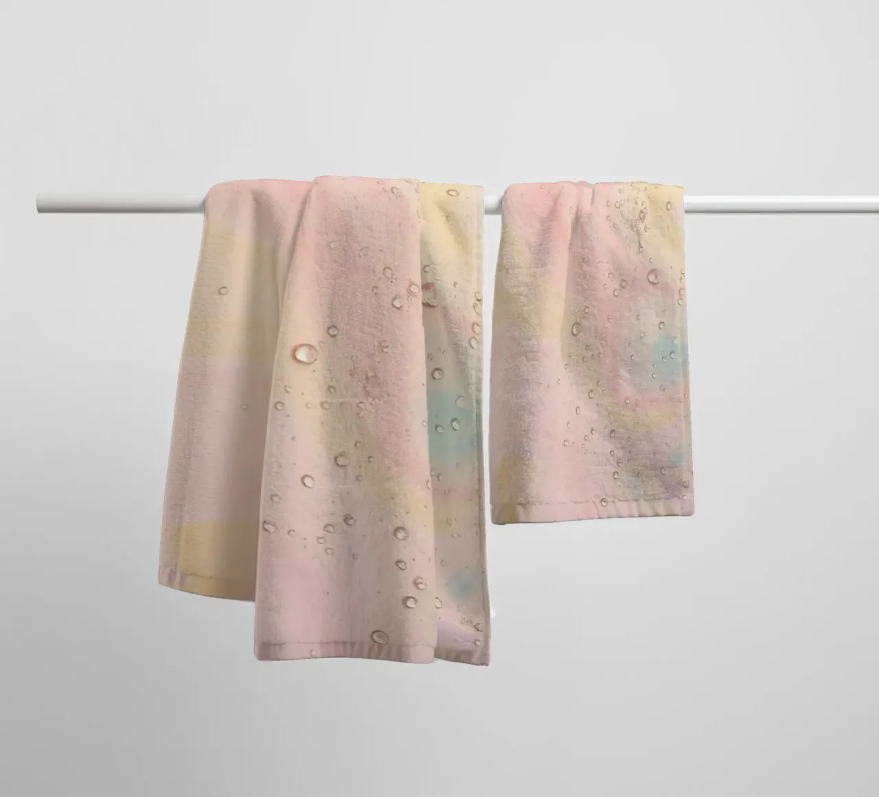 Carta da parati astratta pastello con colori vorticosi asciugamano da bagno da DesignDoodle